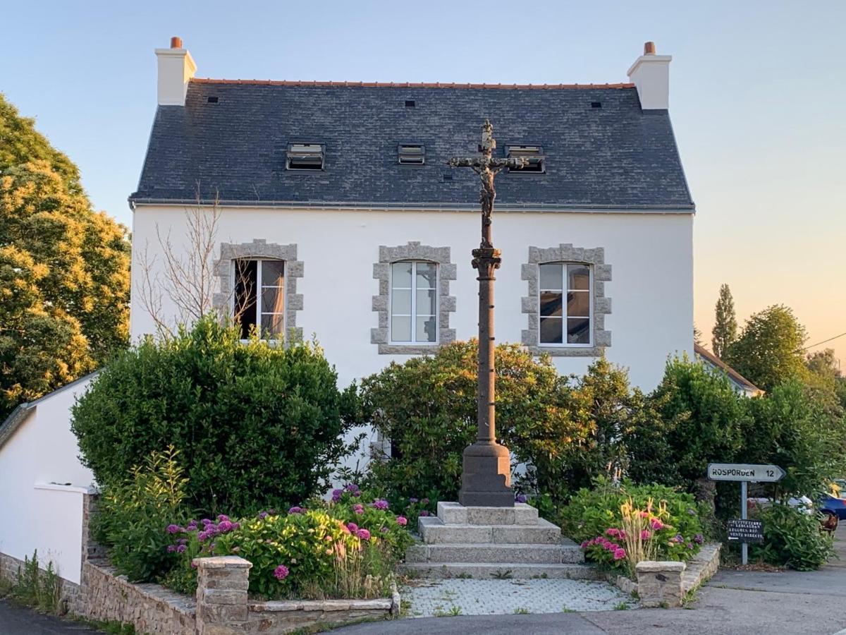 Aux Portes De Pont-Aven, Maison Pleine De Charme Exterior photo